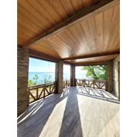 Подшивка потолка террасы вагонкой лиственницы. г. Туапсе