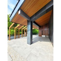 Подшивка свесов кровли вагонкой лиственницы. г. Сочи