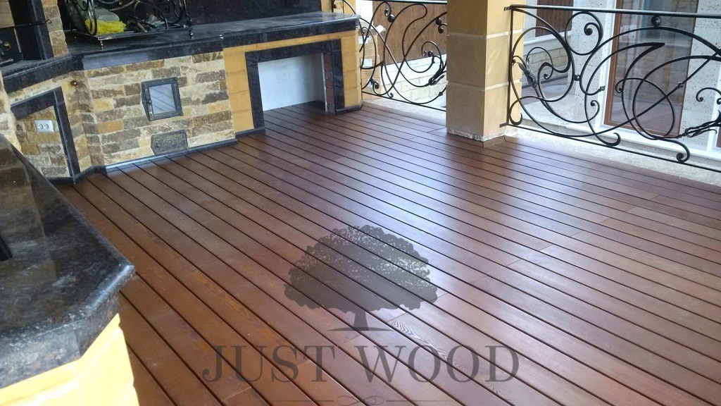 Палубный настил террасы бани. Лиственница. г. Краснодар