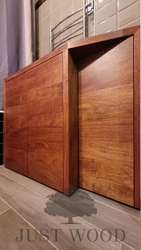 Шкаф-Тумба в ванную комнату для стиральной машины с корзиной для белья из массива мербау