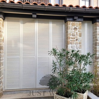 Жалюзийные двери и Решетки